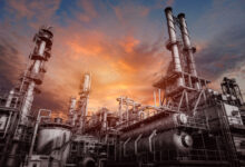 Photo of Indústria sobe 2,3% em janeiro, mas queda anual de 9,7% mantém demanda cautelosa por insumos químicos